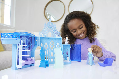 DISNEY FROZEN mažesnio dydžio Elza ir ledo rūmai (JDP63)