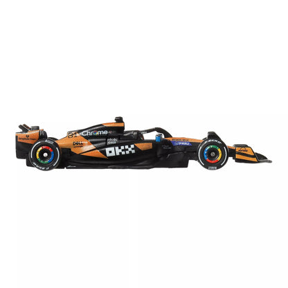 HOT WHEELS PREMIUM F1 McLaren Oscar Piastri bolidas 81 (JKD81)