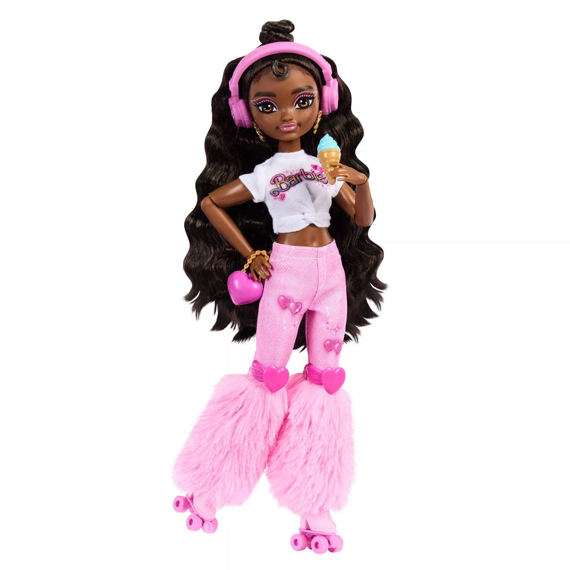 BARBIE DREAM BESTIES ROLLER SKATE lėlė – Brooklyn (JFX97)