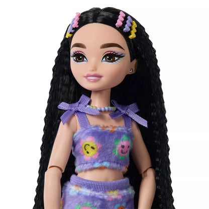 BARBIE DREAM BESTIES ROLLER SKATE lėlė – Renee (JFX99)