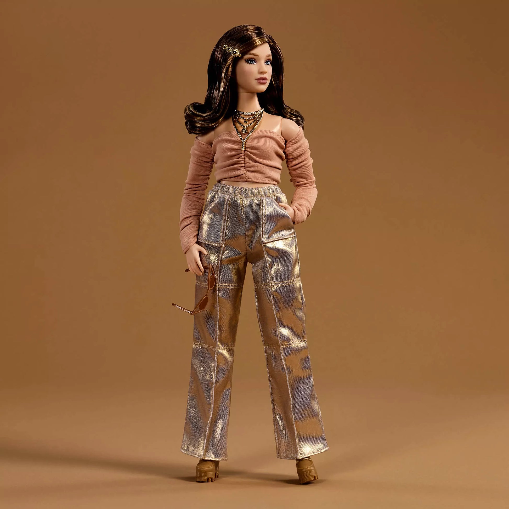 BARBIE YOU CREATE BASICS lėlė šviesiais plaukais (JJX37)