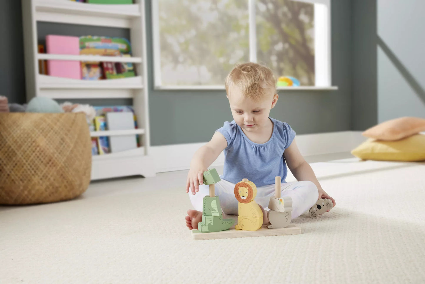 FISHER-PRICE medinis bokštelis – Gyvūnai (HXV04)