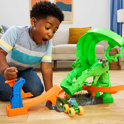 HOT WHEELS MONSTER TRUCKS MUTANT CHAOS trasa su slaimu – Monstro sunaikinimas (JMK90)