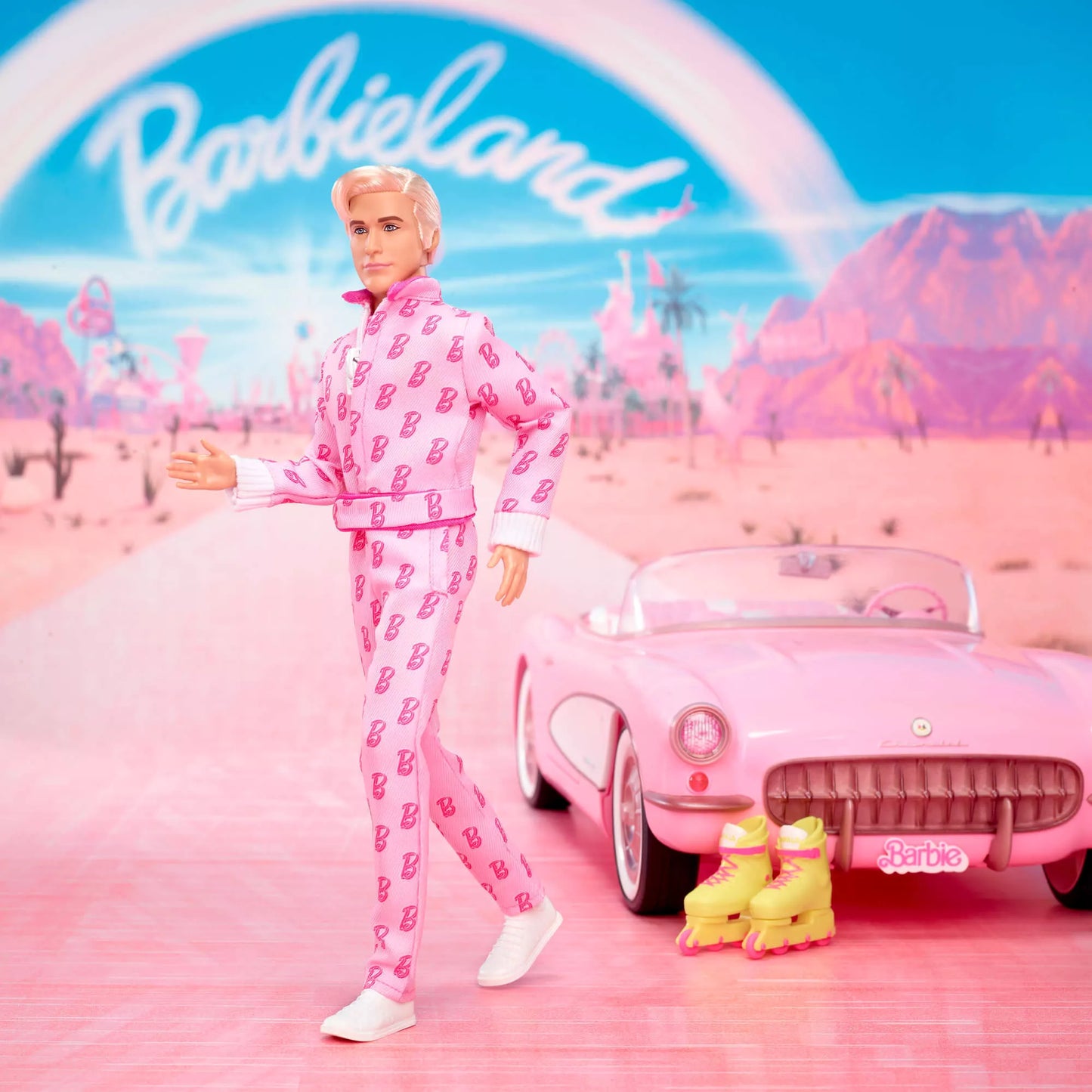 Kolekcinis BARBIE filmo Kenas rožiniu kostiumu (JCP80)