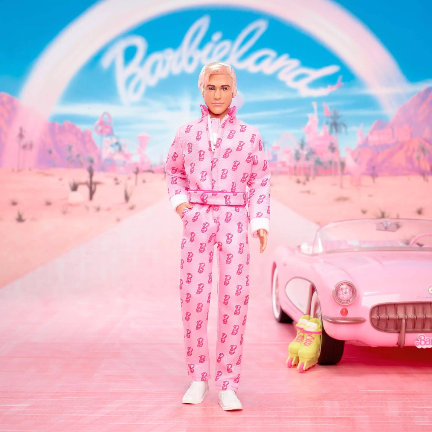 Kolekcinis BARBIE filmo Kenas rožiniu kostiumu (JCP80)