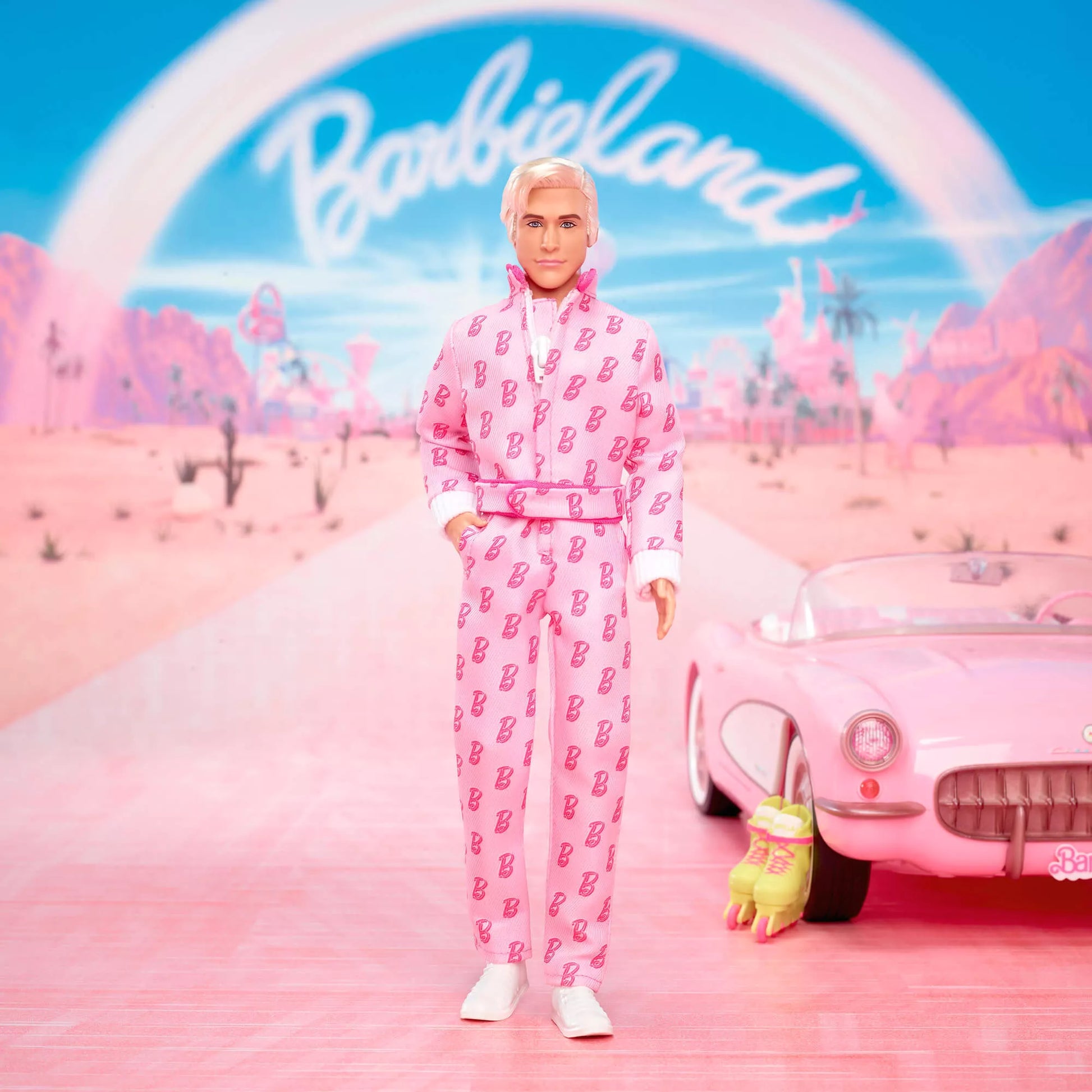 Kolekcinis BARBIE filmo Kenas rožiniu kostiumu (JCP80)